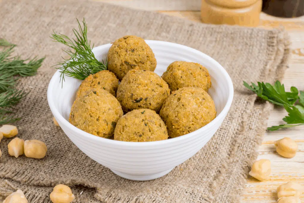 Quer consumir mais proteína vegetal? Veja 5 receitas saudáveis para o almoço 