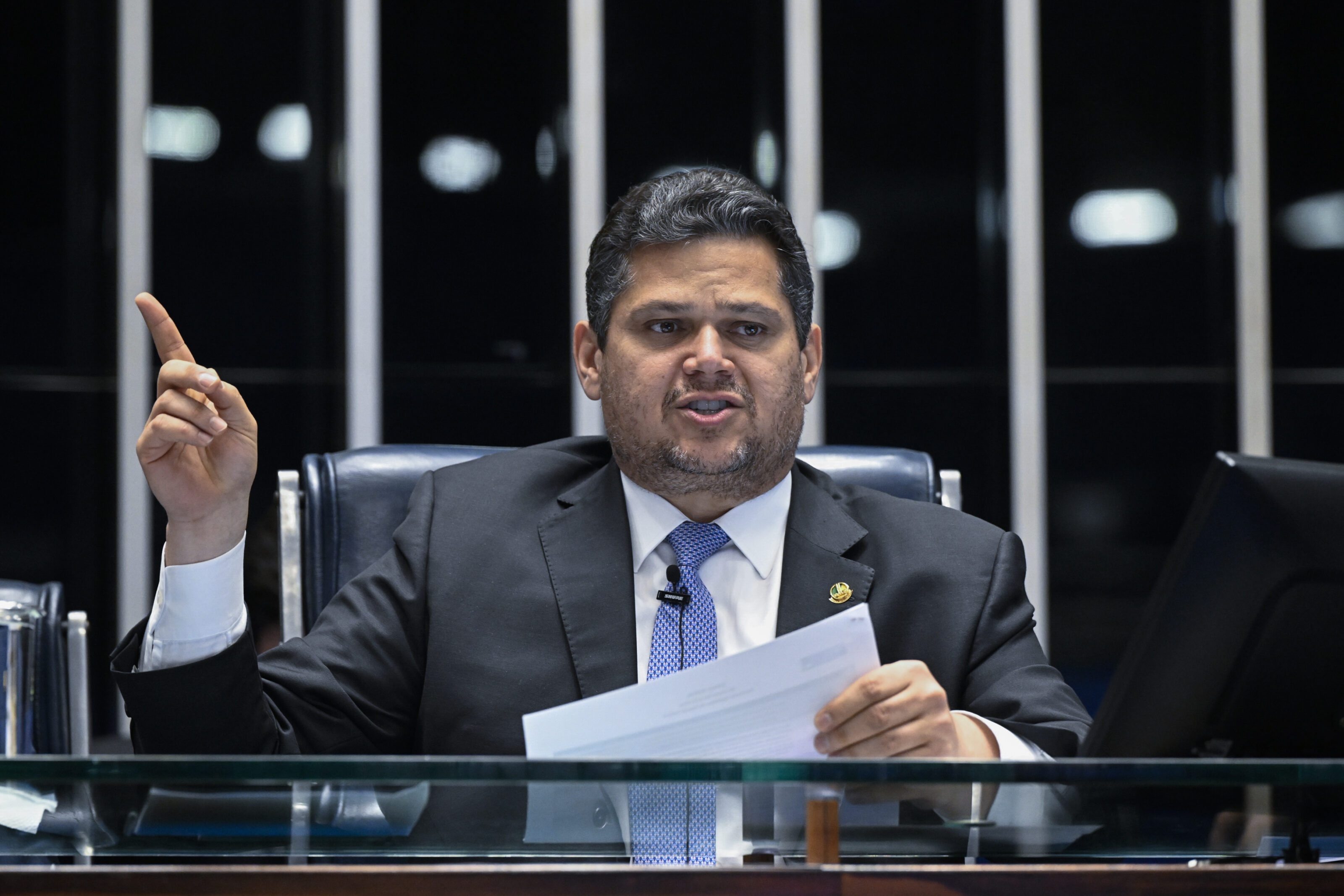 Fim da 6×1: Mudança é “gigante” para trabalhadores, diz Alcolumbre