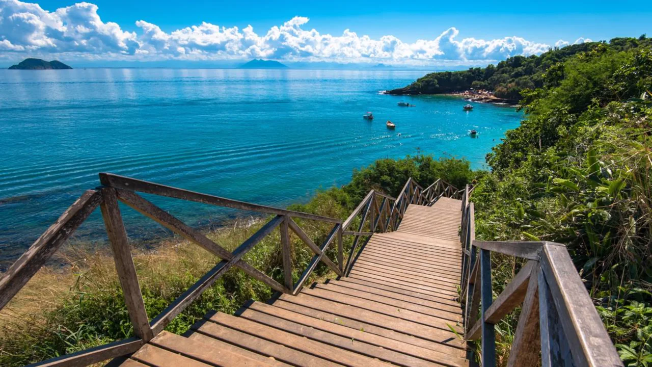 Búzios, Rio de Janeiro // Créditos: depositphotos.com / dabldy
