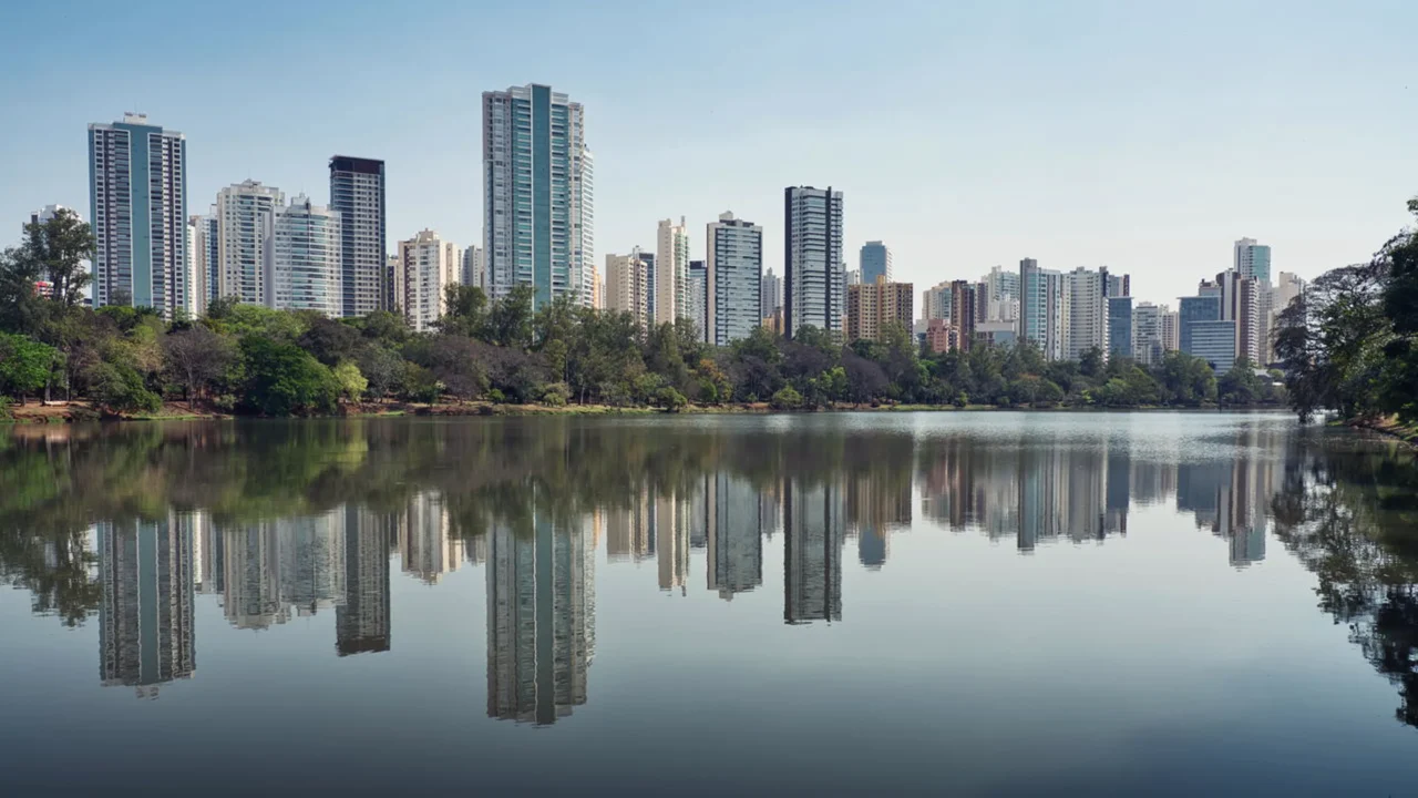 A Pequena Londres do Brasil: a cidade fundada por ingleses que lidera o país em gestão pública e entrou no top 10 nacional de qualidade de vida