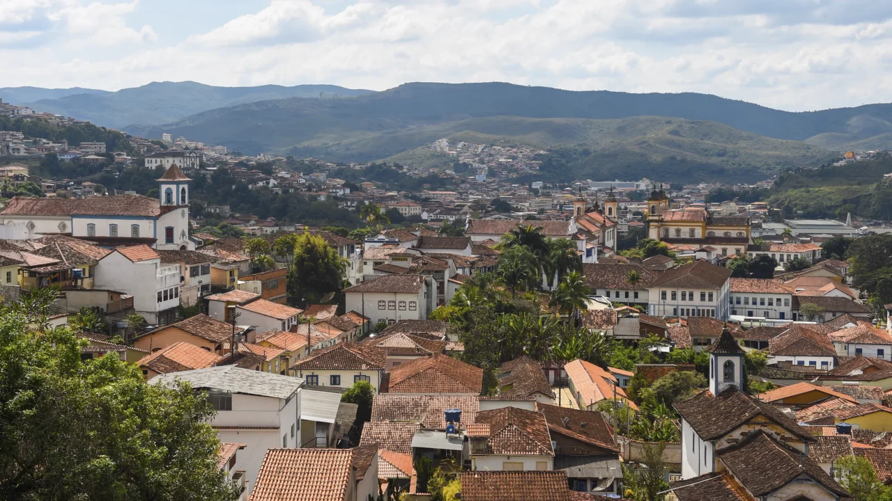 Mariana oferece história, cultura e paisagens mineiras // Créditos: Wikipedia / Wikimedia Commons