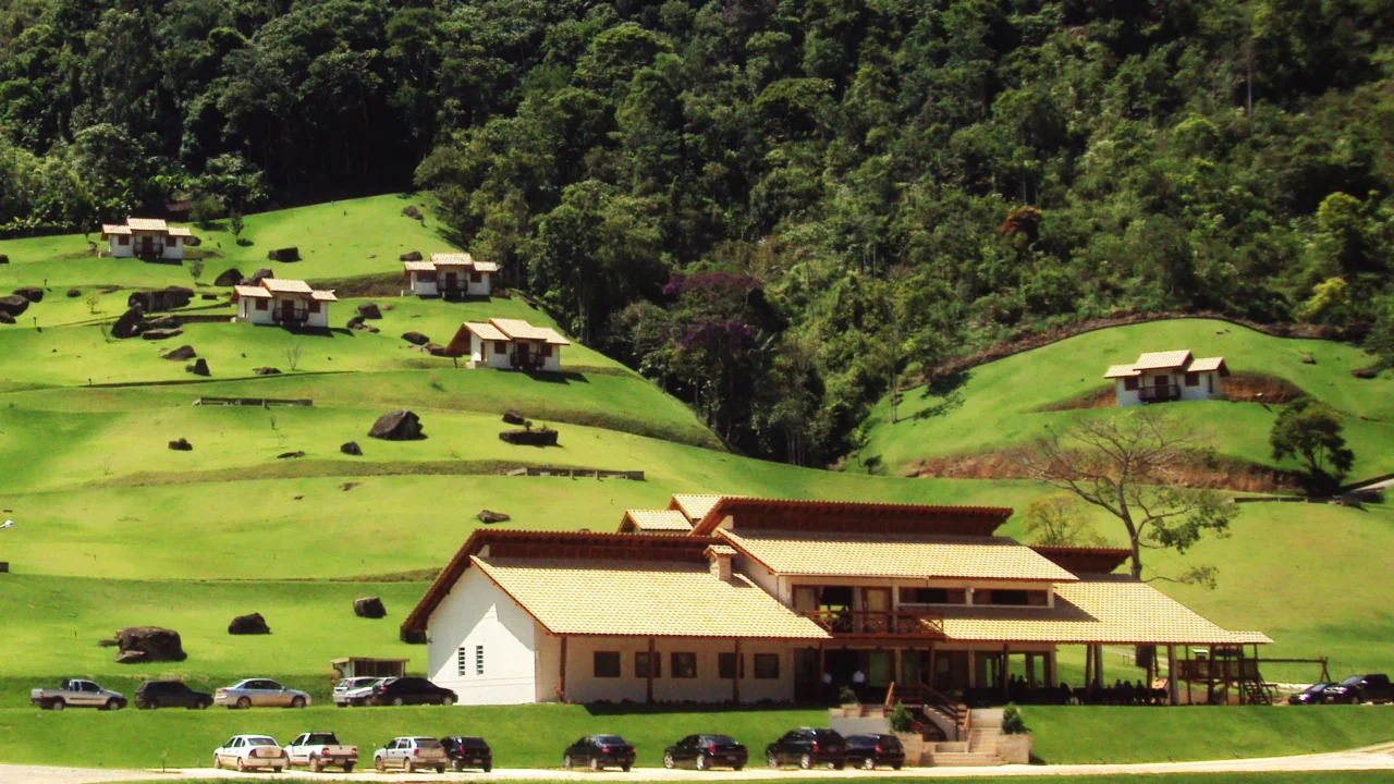 Venda Nova do Imigrante reúne propriedades rurais, montanhas e paisagens verdes // Créditos: Wikipedia / Wikimedia Commons
