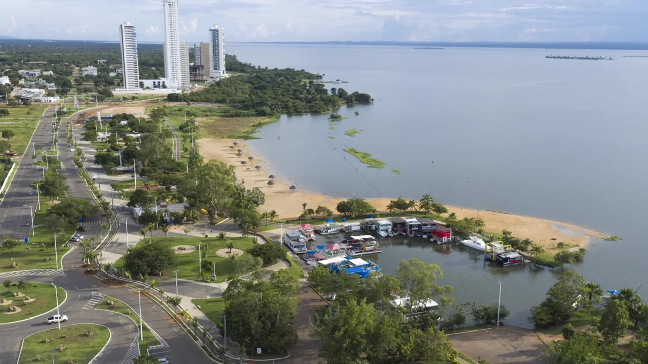 Palmas mistura planejamento moderno e natureza // Créditos: Wikipedia / Wikimedia Commons