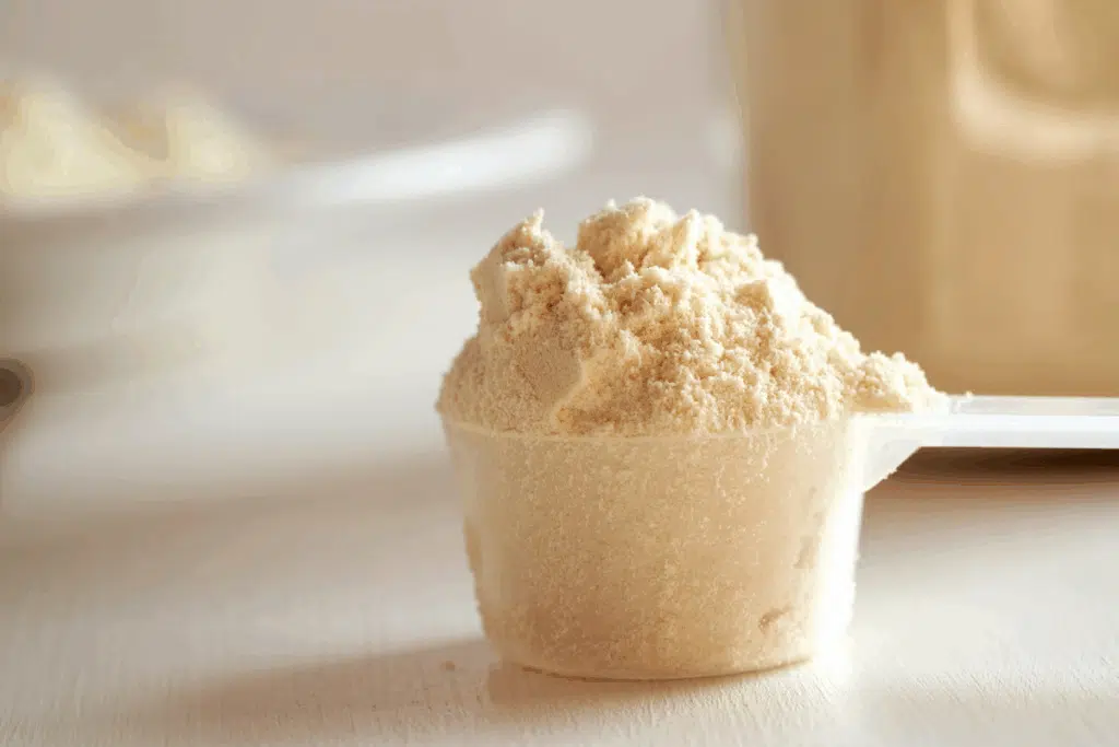 Mais proteína ajuda na menopausa? Entenda o que os estudos mostram