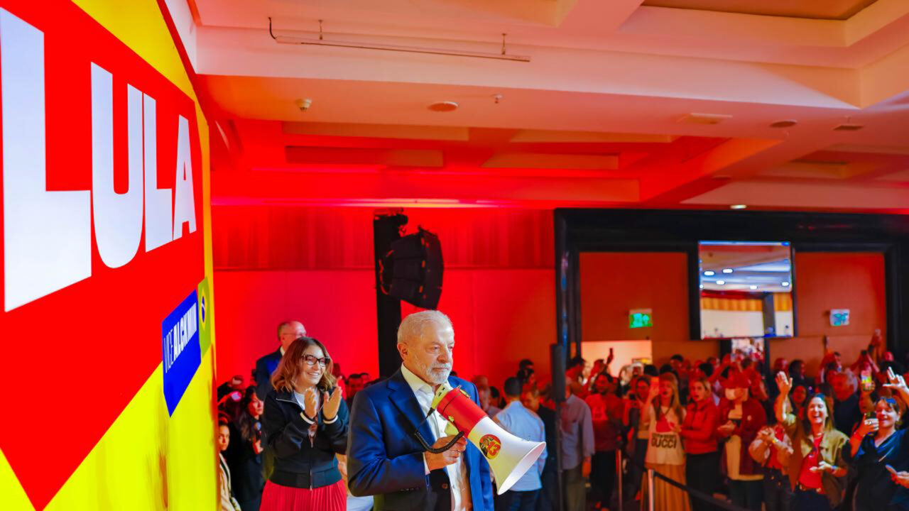 Crusoé: Lula mira os 33 milhões que não foram às urnas