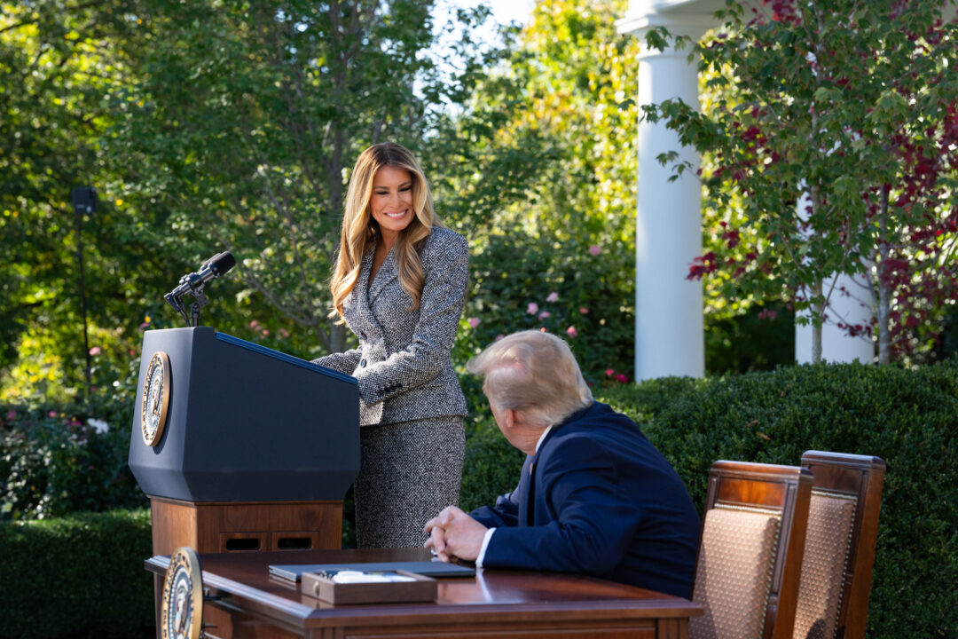 Crusoé: Esposa de Trump negocia cessar-fogo em cidade da Ucrânia