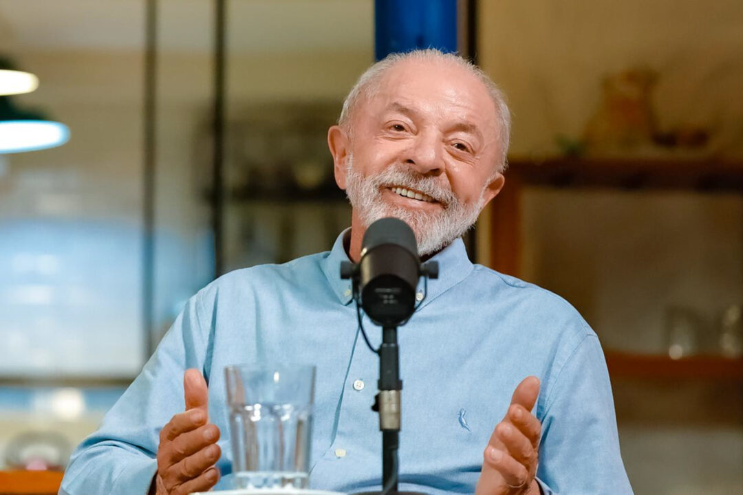 “Sou mais futuro desse país que um miliciano”, diz Lula
