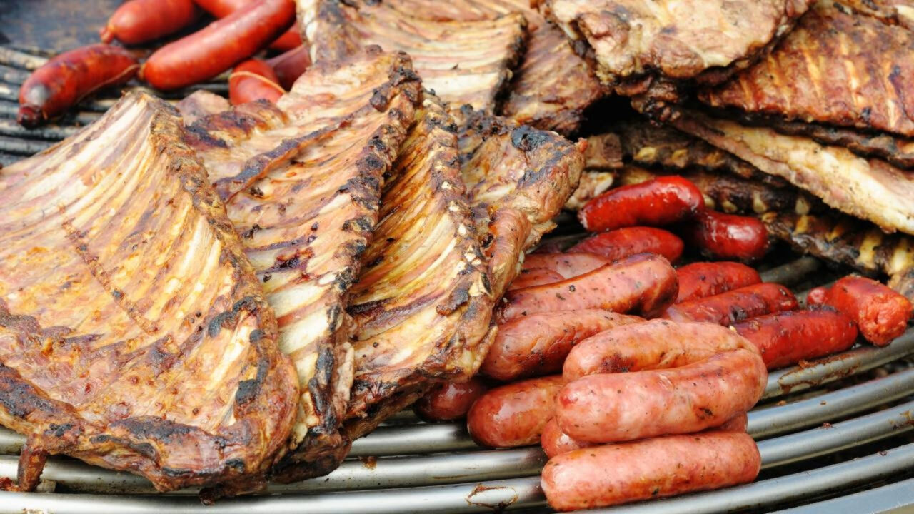 A 110 km de Buenos Aires, este povoado tem churrasco grelhado, macarrão caseiro e natureza, perfeito para ir no próximo feriado em 12 de outubro