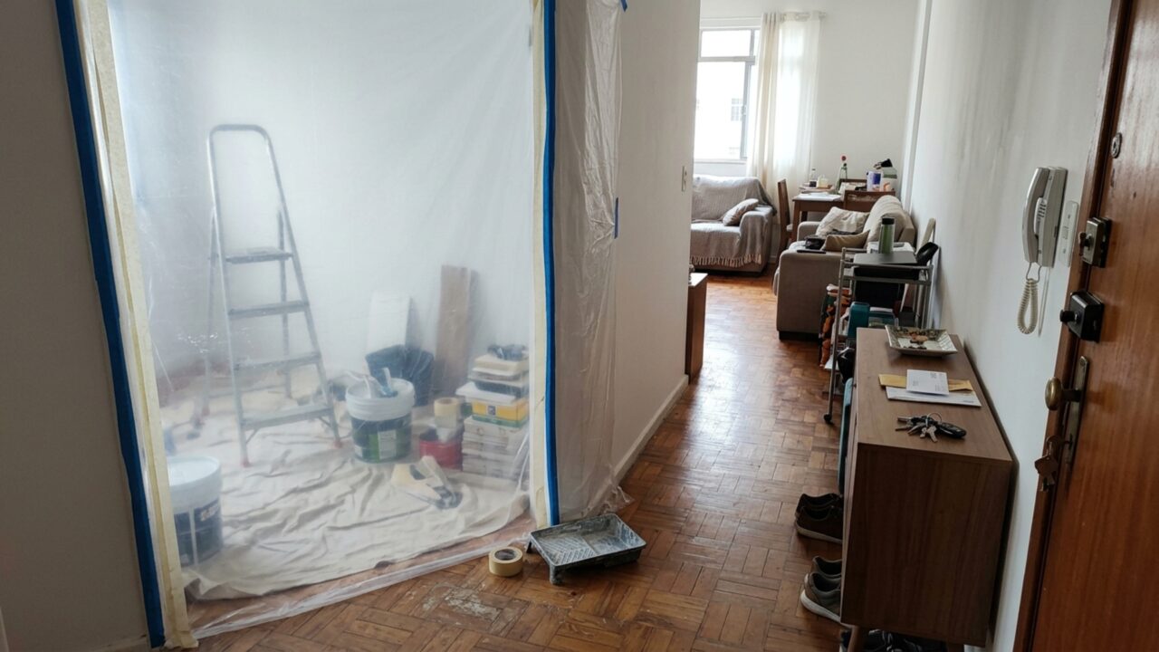 Obra urgente dentro do imóvel alugado ultrapassa 30 dias e a lei abre uma saída que muitos inquilinos desconhecem