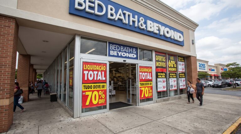 O fechamento de todas as lojas e a falência da Bed Bath e Beyond em 2023