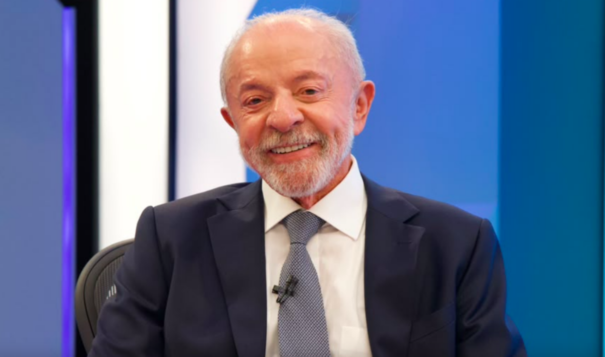 “Querem cassar o Moraes porque ele prendeu o pai do Flávio”, diz Lula