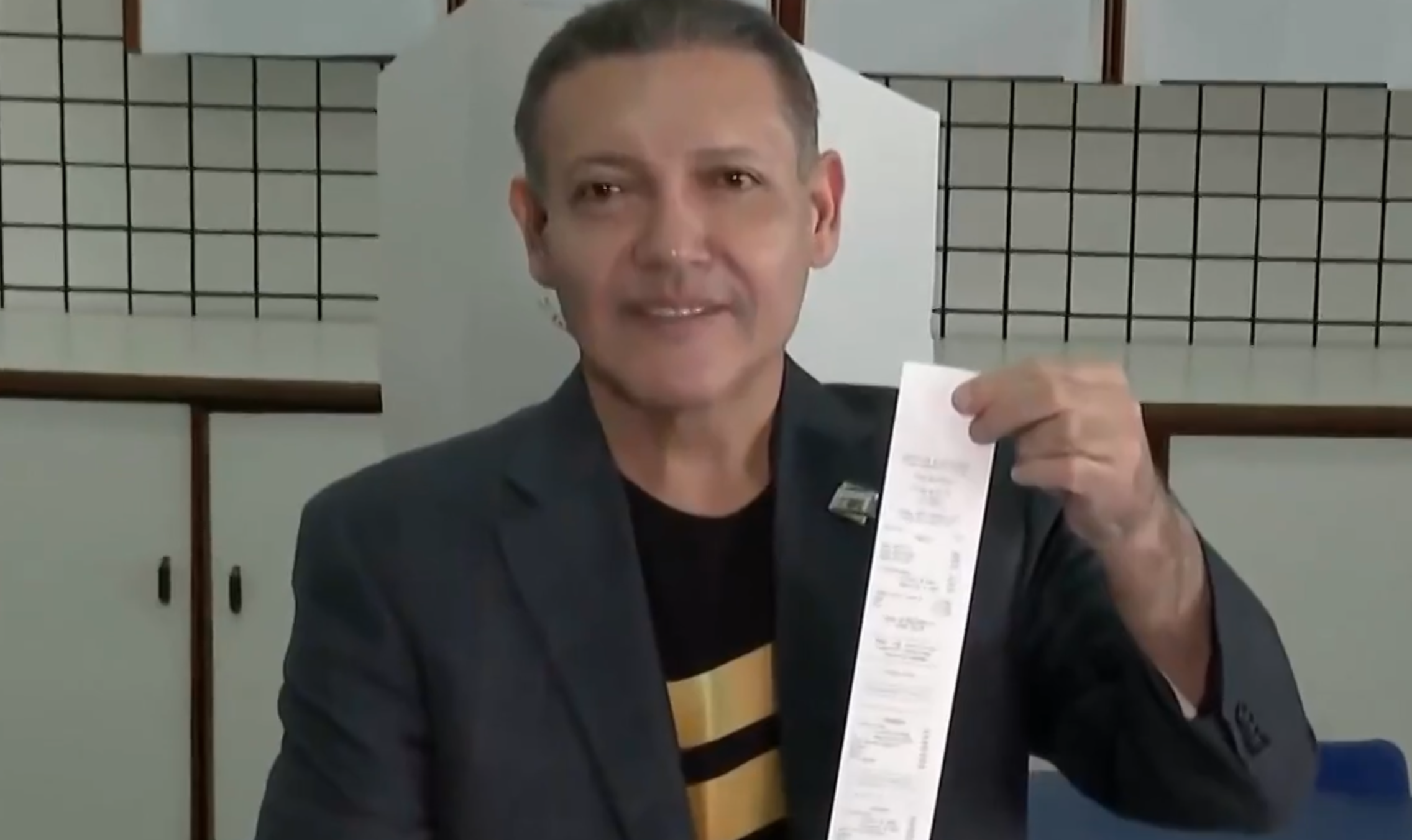 Nunes Marques vota após acompanhar emissão da zerésima em Brasília