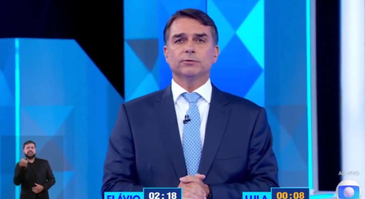 Flávio: “Vocês destruíram a Argentina e Milei teve que consertar”