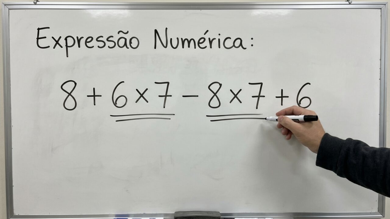 Tente resolver 8 + 6 × 7 - 8 × 7 + 6 sem calculadora e teste sua memória do ensino fundamental