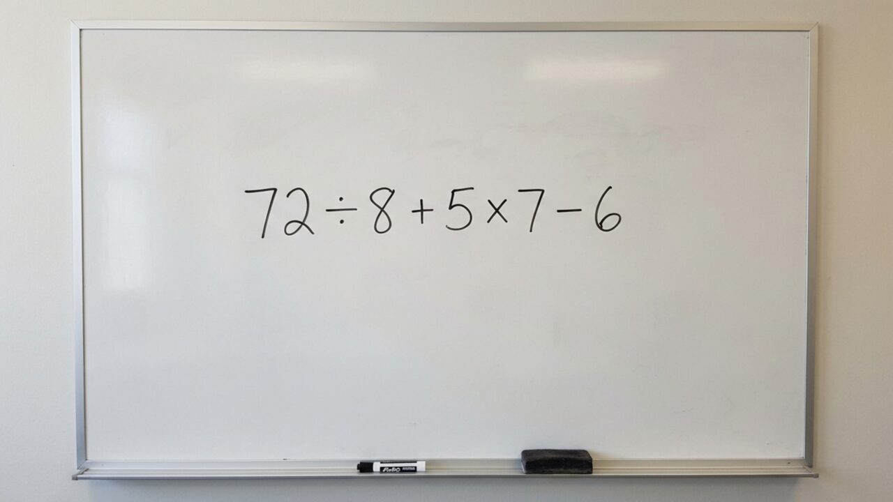 Tente resolver 72 ÷ 8 + 5 × 7 – 6 sem calculadora e teste o que você lembra da escola