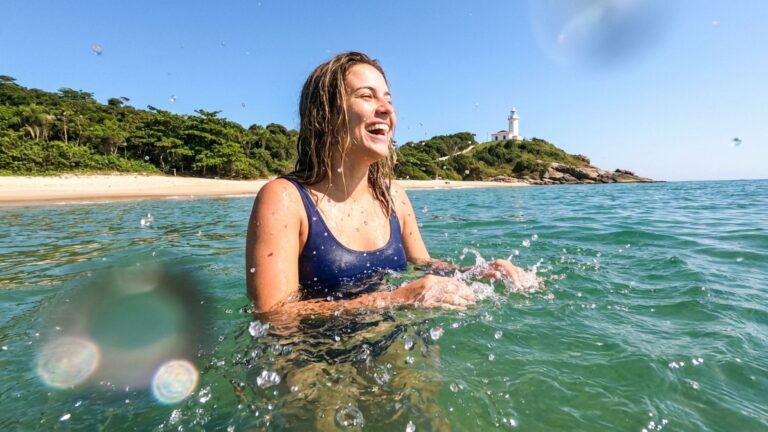 Ilha do Mel reúne praias, trilhas e natureza preservada // IMAGEM ILUSTRATIVA