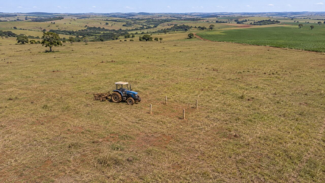 Fazendeiro decide dividir suas terras em pequenos lotes para os quatro filhos e descobre que nem mesmo o proprietário pode desmembrar uma área rural em qualquer tamanho que desejar