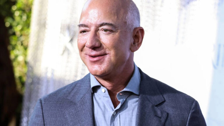 Jeff Bezos faz previsão surpreendente sobre o futuro da humanidade e aposta em milhões de pessoas vivendo no espaço