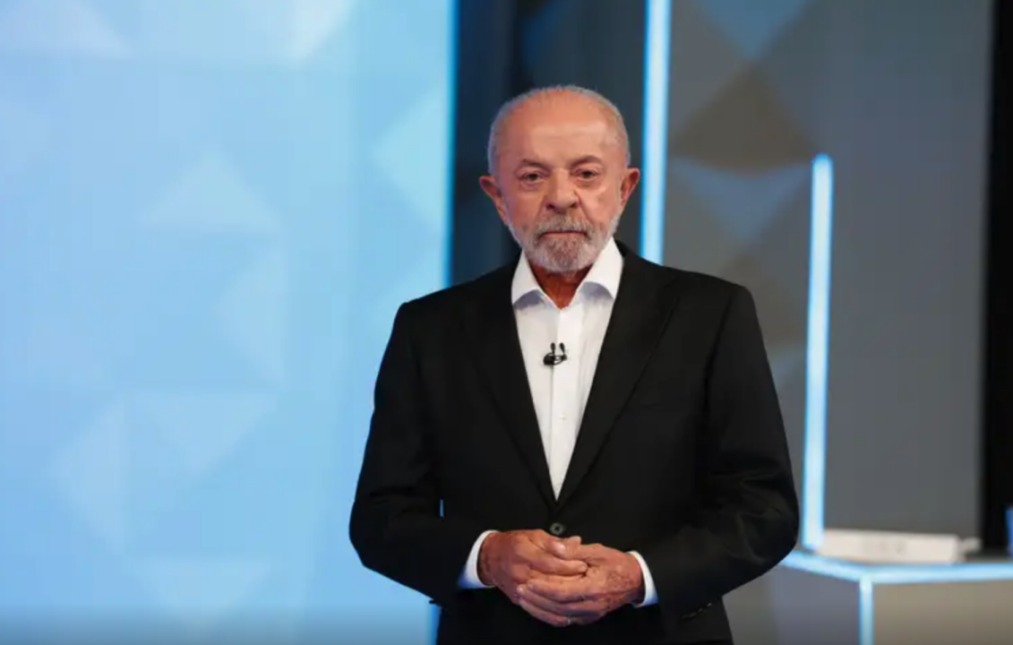 Crusoé: Lula apanha para idade no debate na Globo