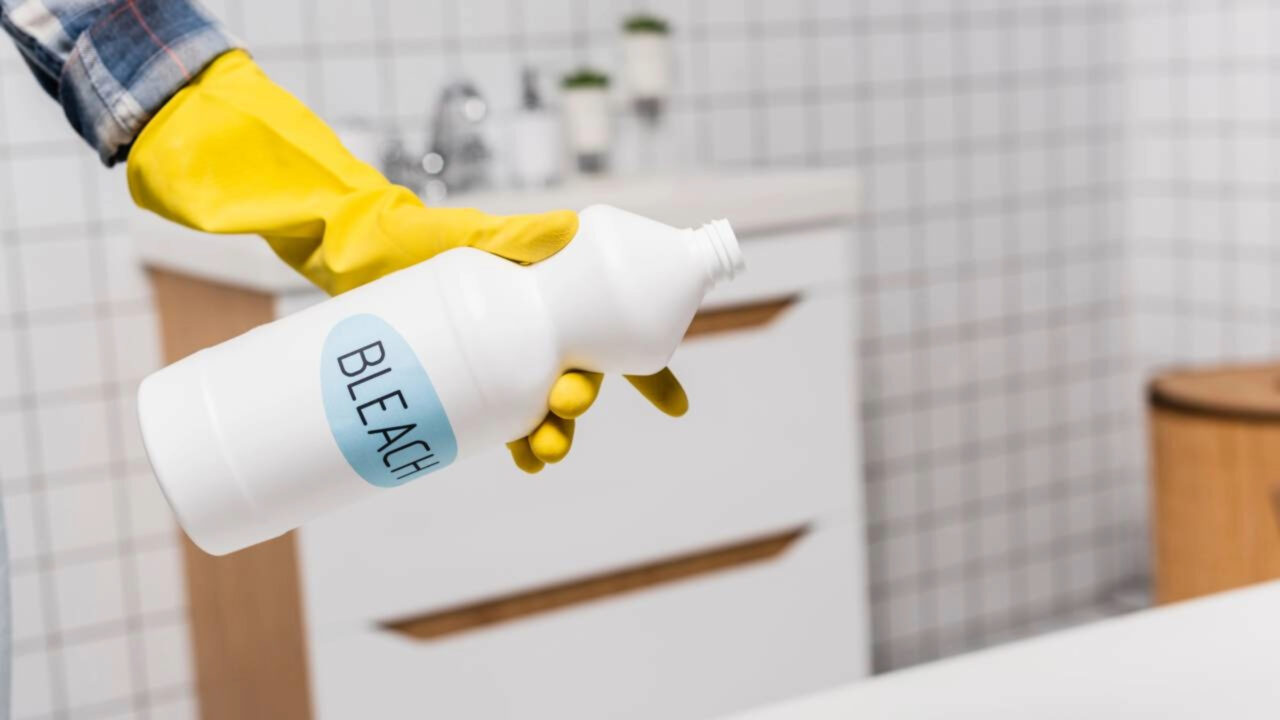 Marca de água sanitária tem venda proibida pela ANMAT