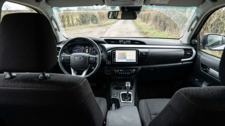 Toyota Hilux prevista para o Brasil e diferenças de configuração