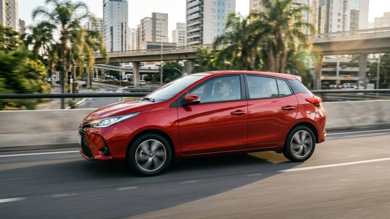 Sete airbags de série, inclusive para os joelhos do motorista, fazem este hatch 1.5 se destacar entre os usados que ainda oferecem motor aspirado e câmbio CVT