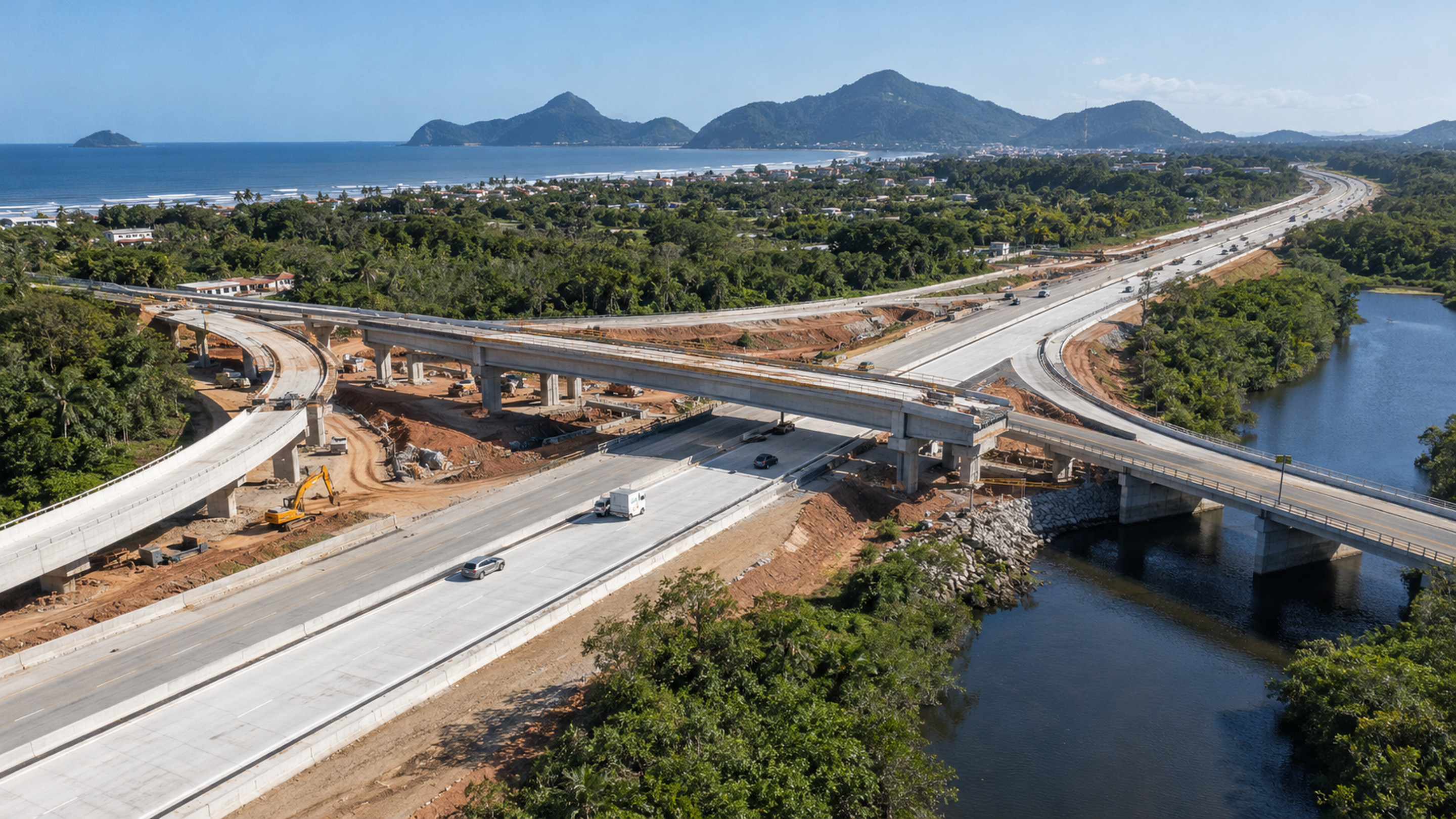 Ilustração aérea de um entroncamento com viaduto e pontes em uma rodovia litorânea, entre áreas de vegetação e cursos d’água.